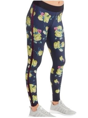 Ultracor X Soulcycle Navy Floral Leggings With Velvet Size Small